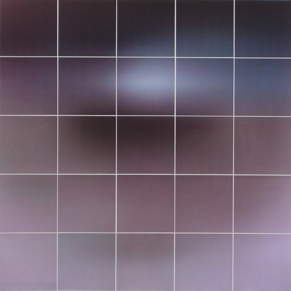 EYE 09